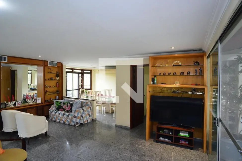 Casa de Condomínio com 4 quartos à venda, 432m2 em Barra da Tijuca, Rio De Janeiro - RJ - imagem 9 Foto 9 de Casa de Condomínio com 4 quartos à venda, 432m2 em Barra da Tijuca, Rio De Janeiro - RJ