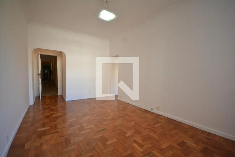 Apartamento com 3 quartos à venda, 83m2 em Laranjeiras, Rio De Janeiro - RJ - imagem 6 Foto 6 de Apartamento com 3 quartos à venda, 83m2 em Laranjeiras, Rio De Janeiro - RJ