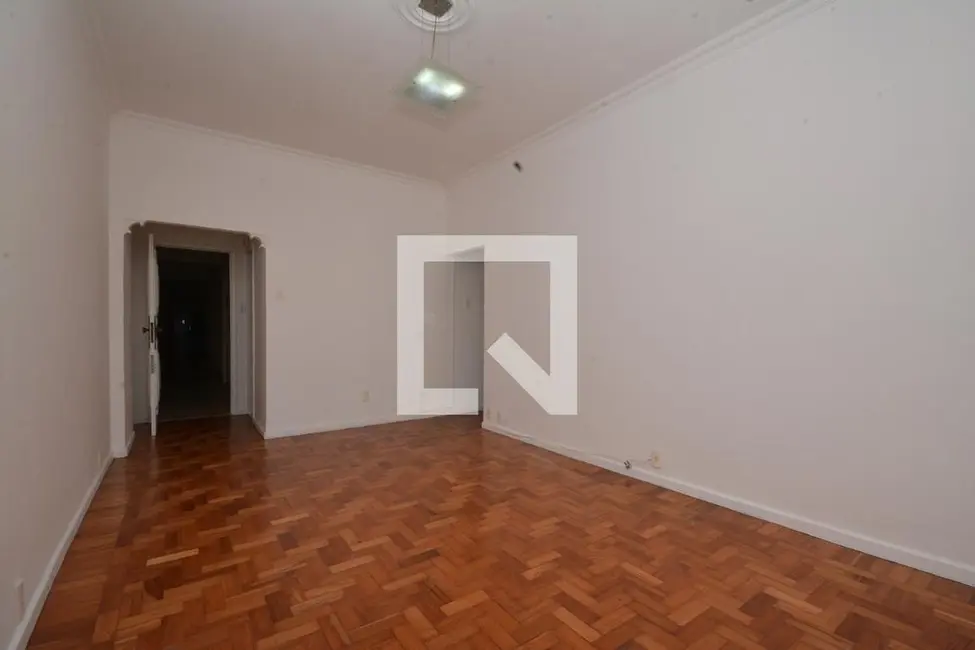 Apartamento com 3 quartos à venda, 83m2 em Laranjeiras, Rio De Janeiro - RJ - imagem 4 Foto 4 de Apartamento com 3 quartos à venda, 83m2 em Laranjeiras, Rio De Janeiro - RJ