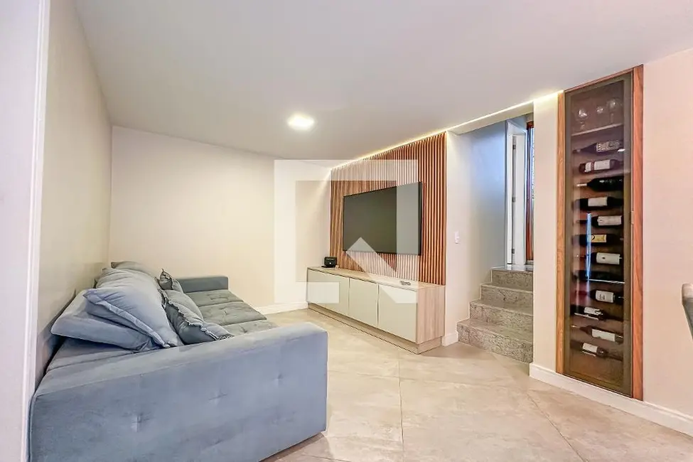 Casa com 3 quartos à venda, 363m2 em Laranjeiras, Rio De Janeiro - RJ - imagem 5 Foto 5 de Casa com 3 quartos à venda, 363m2 em Laranjeiras, Rio De Janeiro - RJ