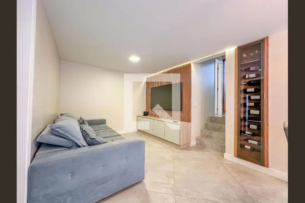 Casa com 3 quartos à venda, 363m2 em Laranjeiras, Rio De Janeiro - RJ - imagem 3 Foto 3 de Casa com 3 quartos à venda, 363m2 em Laranjeiras, Rio De Janeiro - RJ