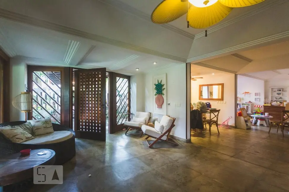 Casa com 5 quartos à venda, 600m2 em Barra da Tijuca, Rio De Janeiro - RJ - imagem 9 Foto 9 de Casa com 5 quartos à venda, 600m2 em Barra da Tijuca, Rio De Janeiro - RJ