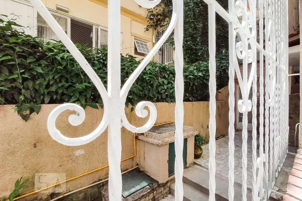 Apartamento com 2 quartos à venda, 55m2 em Laranjeiras, Rio De Janeiro - RJ - imagem 7 Foto 7 de Apartamento com 2 quartos à venda, 55m2 em Laranjeiras, Rio De Janeiro - RJ