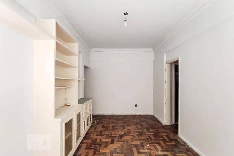 Apartamento com 2 quartos à venda, 55m2 em Laranjeiras, Rio De Janeiro - RJ - imagem 3 Foto 3 de Apartamento com 2 quartos à venda, 55m2 em Laranjeiras, Rio De Janeiro - RJ