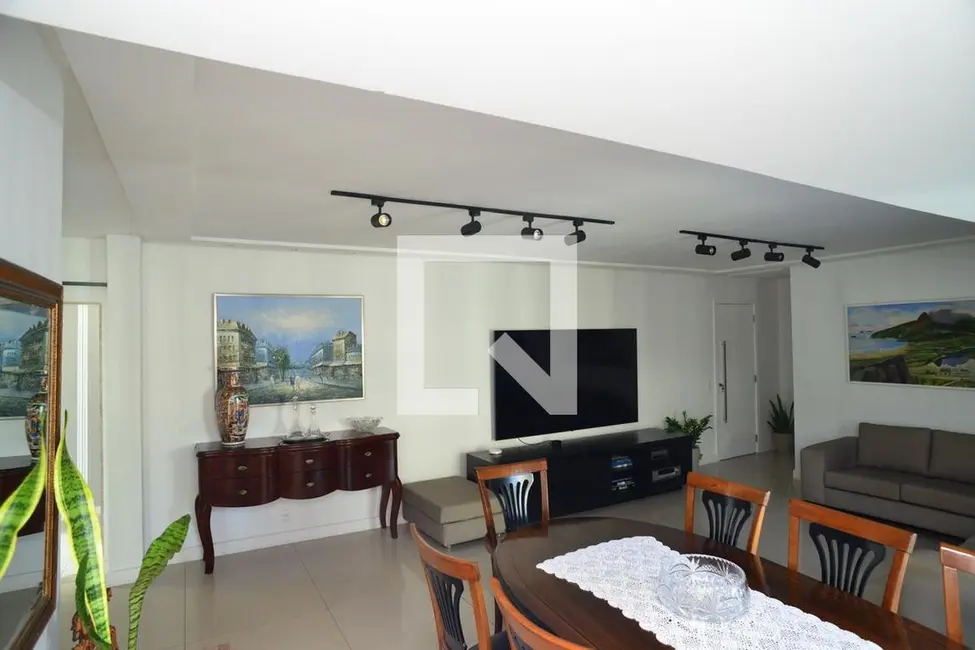 Apartamento com 5 quartos à venda, 313m2 em Barra da Tijuca, Rio De Janeiro - RJ - imagem 7 Foto 7 de Apartamento com 5 quartos à venda, 313m2 em Barra da Tijuca, Rio De Janeiro - RJ