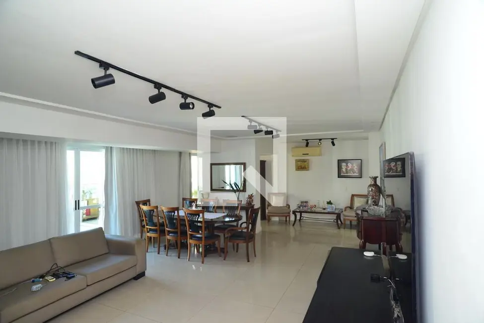 Apartamento com 5 quartos à venda, 313m2 em Barra da Tijuca, Rio De Janeiro - RJ - imagem 1 Foto 1 de Apartamento com 5 quartos à venda, 313m2 em Barra da Tijuca, Rio De Janeiro - RJ