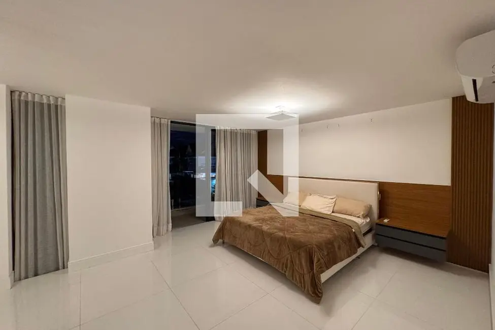Foto 8 de Casa com 4 quartos à venda, 450m2 em Rio De Janeiro - RJ