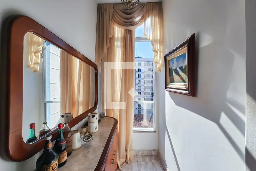 Apartamento com 2 quartos à venda, 75m2 em Laranjeiras, Rio De Janeiro - RJ - imagem 5 Foto 5 de Apartamento com 2 quartos à venda, 75m2 em Laranjeiras, Rio De Janeiro - RJ