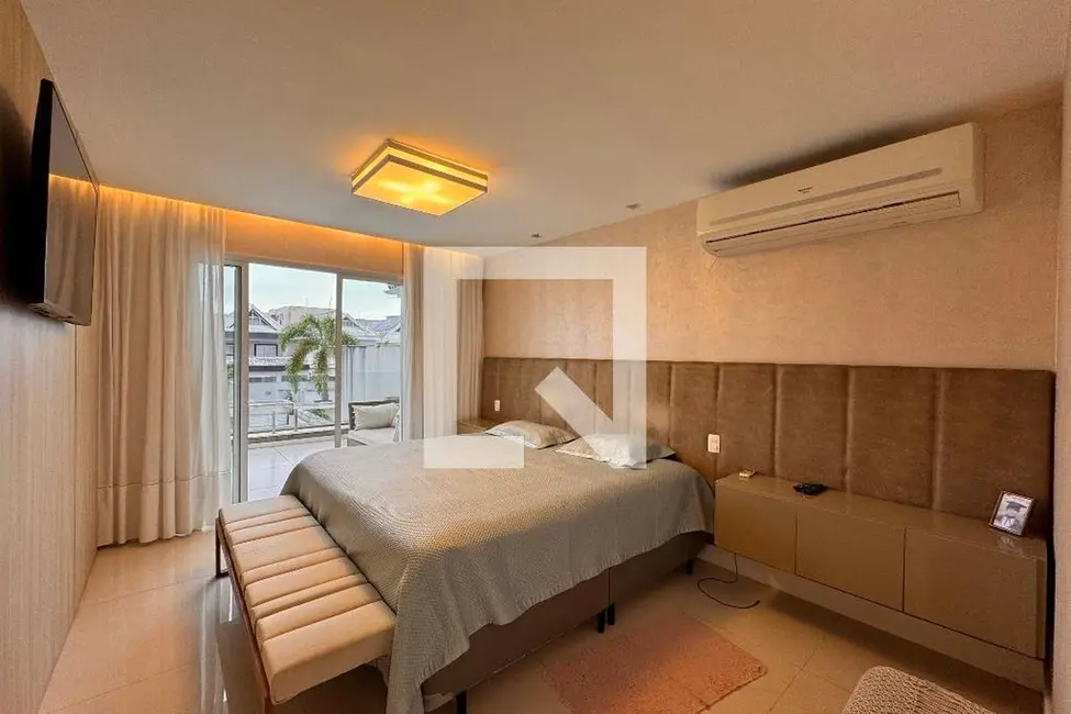 Casa com 4 quartos à venda, 490m2 em Rio De Janeiro - RJ - imagem 6 Foto 6 de Casa com 4 quartos à venda, 490m2 em Rio De Janeiro - RJ