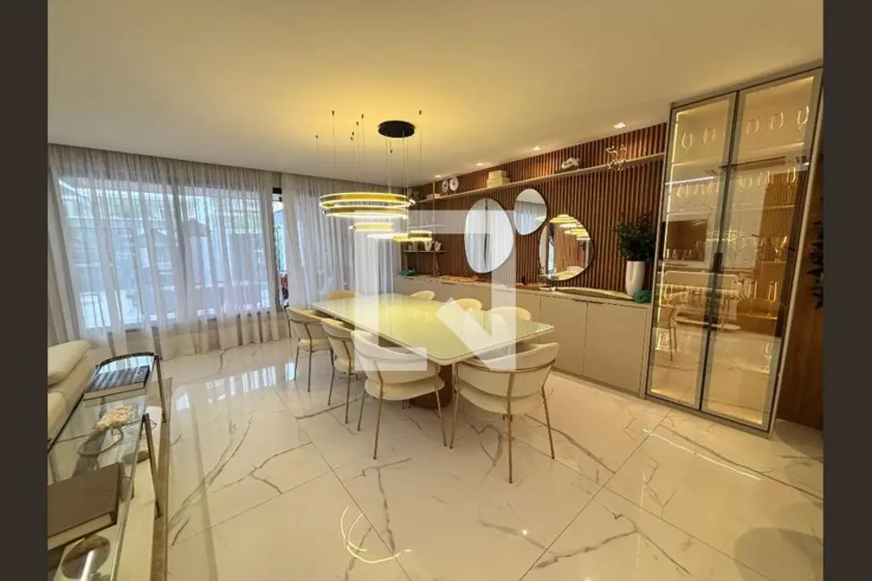 Foto 4 de Casa com 4 quartos à venda, 433m2 em Rio De Janeiro - RJ