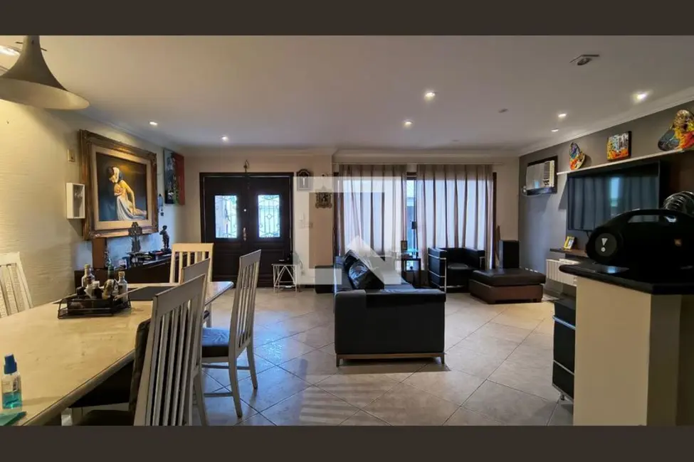 Foto 8 de Casa com 4 quartos à venda, 350m2 em Rio De Janeiro - RJ