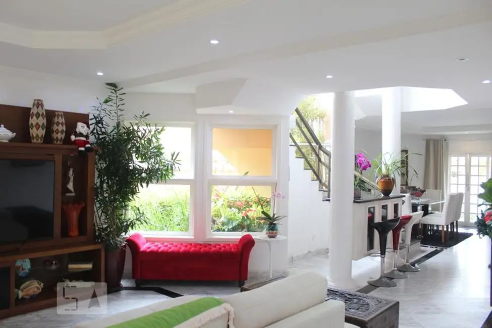 Casa de Condomínio com 6 quartos à venda, 387m2 em Rio De Janeiro - RJ - imagem 5 Foto 5 de Casa de Condomínio com 6 quartos à venda, 387m2 em Rio De Janeiro - RJ