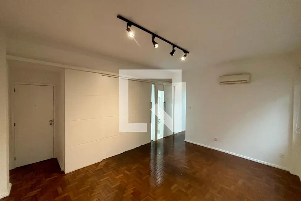 Apartamento com 2 quartos à venda, 86m2 em Leblon, Rio De Janeiro - RJ - imagem 4 Foto 4 de Apartamento com 2 quartos à venda, 86m2 em Leblon, Rio De Janeiro - RJ