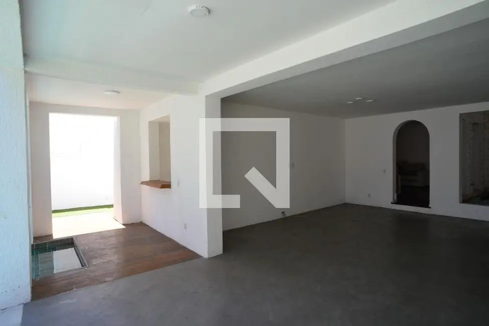 Casa com 4 quartos à venda, 1425m2 em Barra da Tijuca, Rio De Janeiro - RJ - imagem 2 Foto 2 de Casa com 4 quartos à venda, 1425m2 em Barra da Tijuca, Rio De Janeiro - RJ