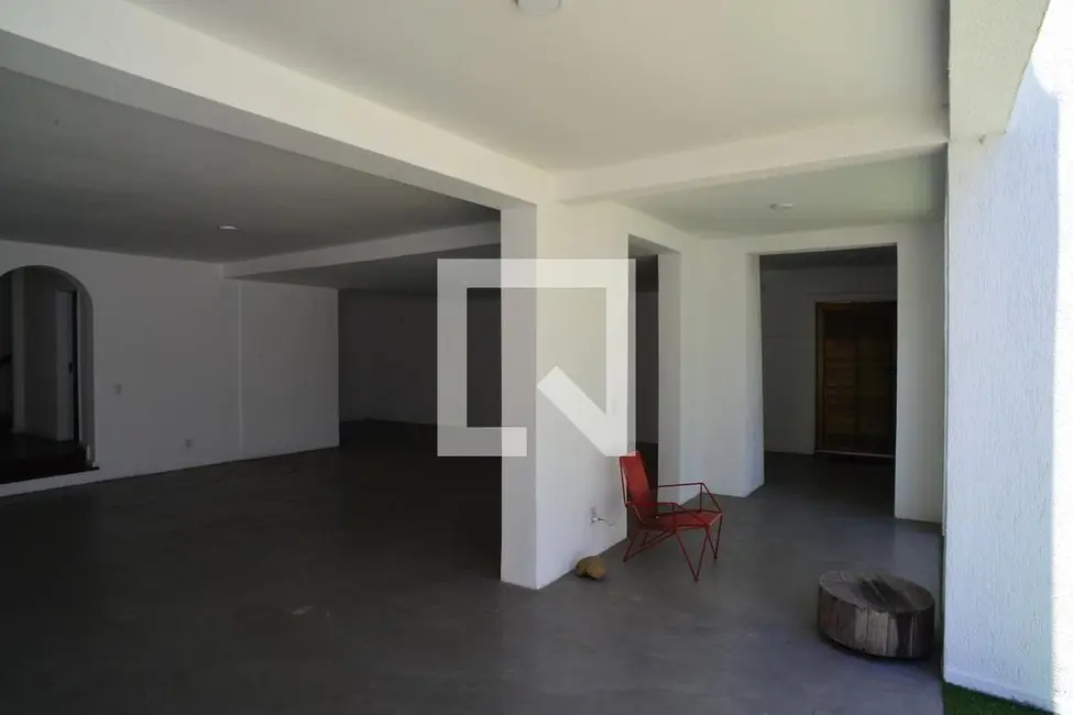 Casa com 4 quartos à venda, 1425m2 em Barra da Tijuca, Rio De Janeiro - RJ - imagem 7 Foto 7 de Casa com 4 quartos à venda, 1425m2 em Barra da Tijuca, Rio De Janeiro - RJ