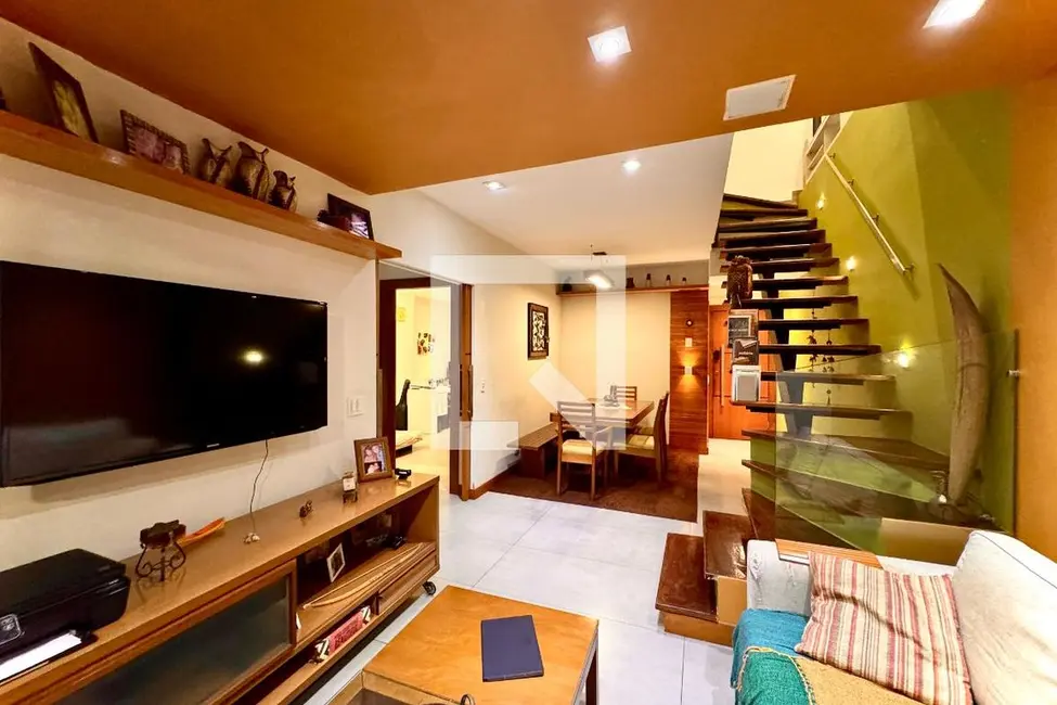 Apartamento com 3 quartos à venda, 176m2 em Laranjeiras, Rio De Janeiro - RJ - imagem 4 Foto 4 de Apartamento com 3 quartos à venda, 176m2 em Laranjeiras, Rio De Janeiro - RJ