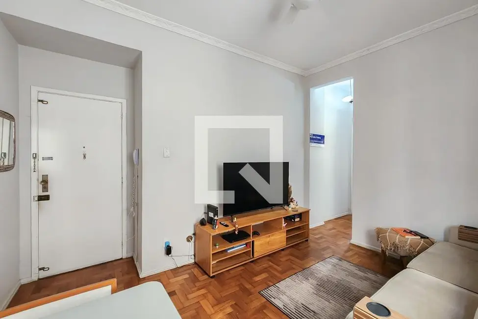 Apartamento com 1 quarto à venda, 48m2 em Laranjeiras, Rio De Janeiro - RJ - imagem 2 Foto 2 de Apartamento com 1 quarto à venda, 48m2 em Laranjeiras, Rio De Janeiro - RJ