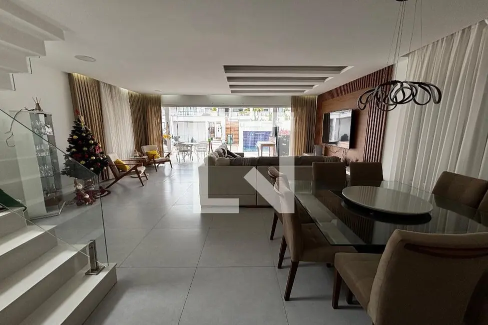Casa de Condomínio com 5 quartos à venda, 350m2 em Rio De Janeiro - RJ - imagem 7 Foto 7 de Casa de Condomínio com 5 quartos à venda, 350m2 em Rio De Janeiro - RJ