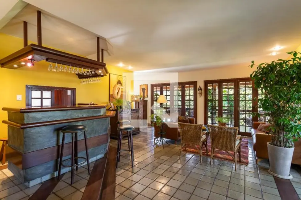 Casa com 4 quartos à venda, 460m2 em Laranjeiras, Rio De Janeiro - RJ - imagem 3 Foto 3 de Casa com 4 quartos à venda, 460m2 em Laranjeiras, Rio De Janeiro - RJ