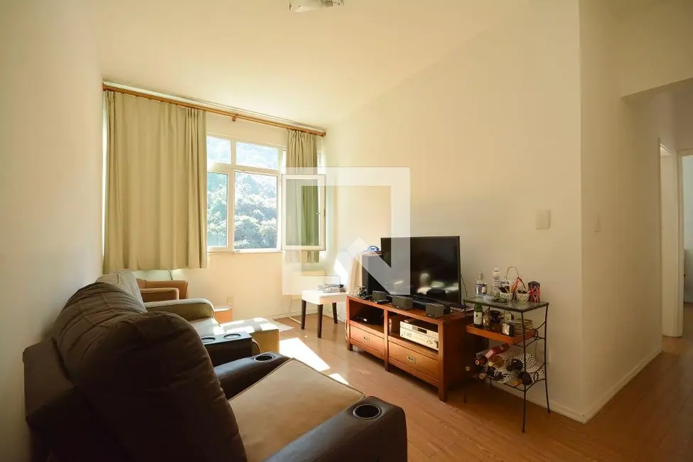 Foto 2 de Apartamento com 2 quartos à venda, 64m2 em Laranjeiras, Rio De Janeiro - RJ