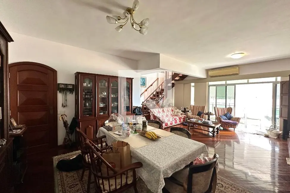 Foto 2 de Apartamento com 4 quartos à venda, 241m2 em Urca, Rio De Janeiro - RJ