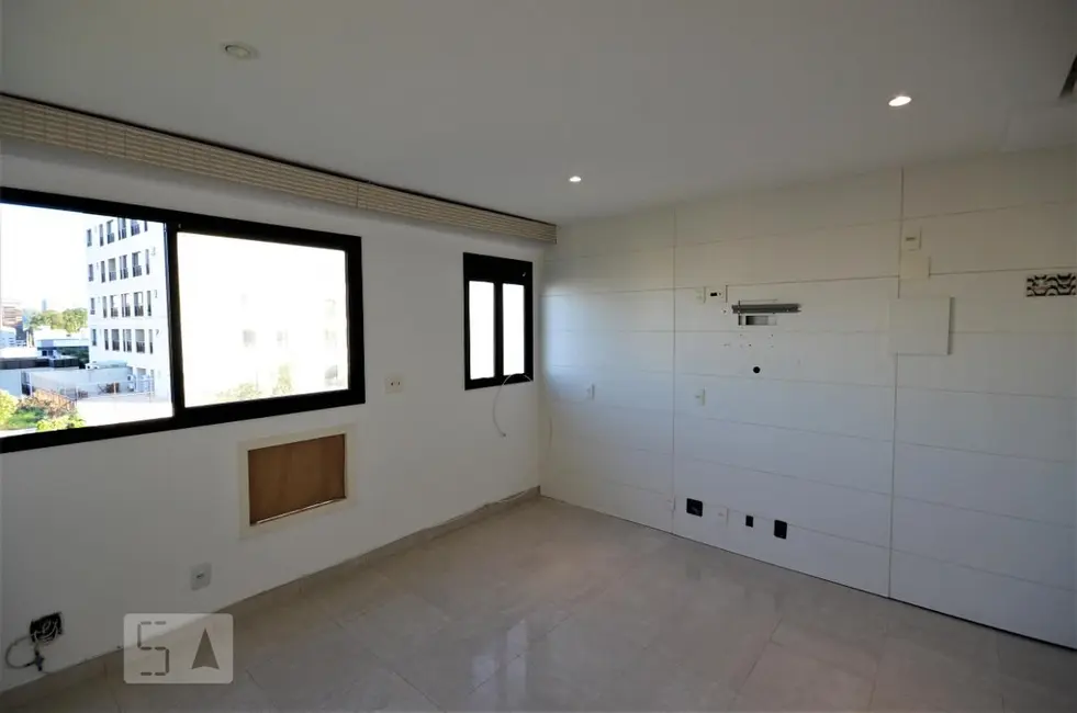 Apartamento com 1 quarto à venda, 100m2 em Laranjeiras, Rio De Janeiro - RJ - imagem 3 Foto 3 de Apartamento com 1 quarto à venda, 100m2 em Laranjeiras, Rio De Janeiro - RJ