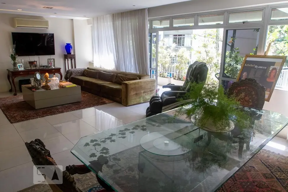 Apartamento com 3 quartos à venda, 148m2 em Ipanema, Rio De Janeiro - RJ - imagem 1 Foto 1 de Apartamento com 3 quartos à venda, 148m2 em Ipanema, Rio De Janeiro - RJ