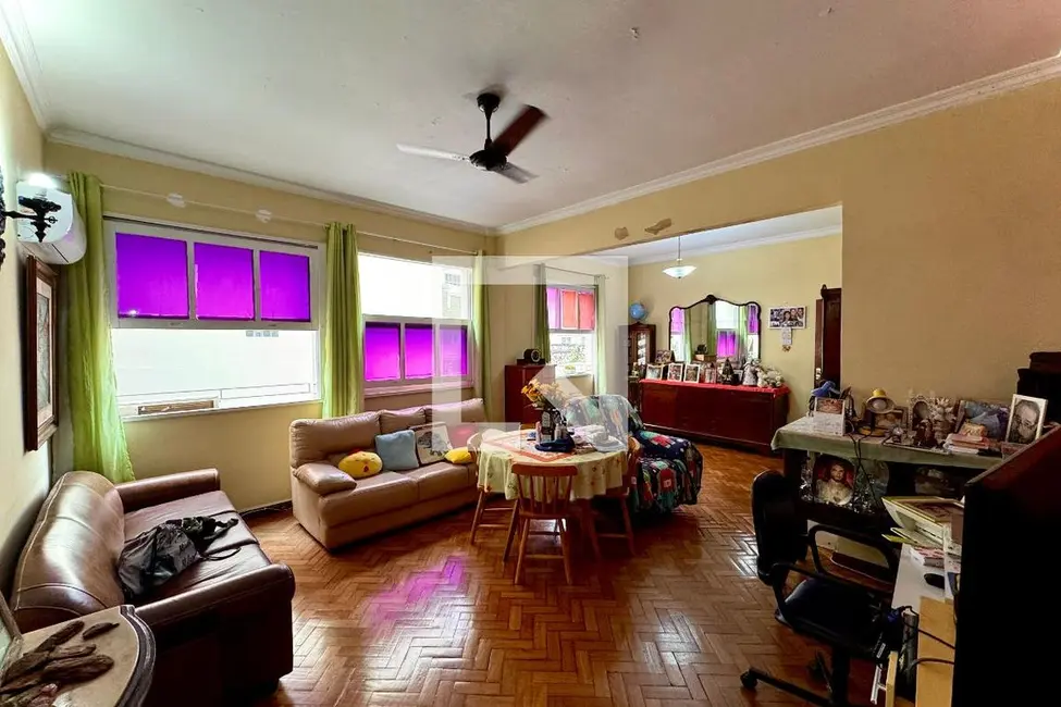 Apartamento com 4 quartos à venda, 140m2 em Laranjeiras, Rio De Janeiro - RJ - imagem 1 Foto 1 de Apartamento com 4 quartos à venda, 140m2 em Laranjeiras, Rio De Janeiro - RJ