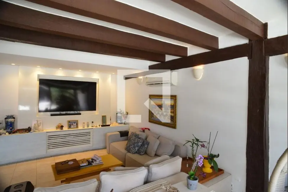Casa com 4 quartos à venda, 675m2 em Barra da Tijuca, Rio De Janeiro - RJ - imagem 6 Foto 6 de Casa com 4 quartos à venda, 675m2 em Barra da Tijuca, Rio De Janeiro - RJ