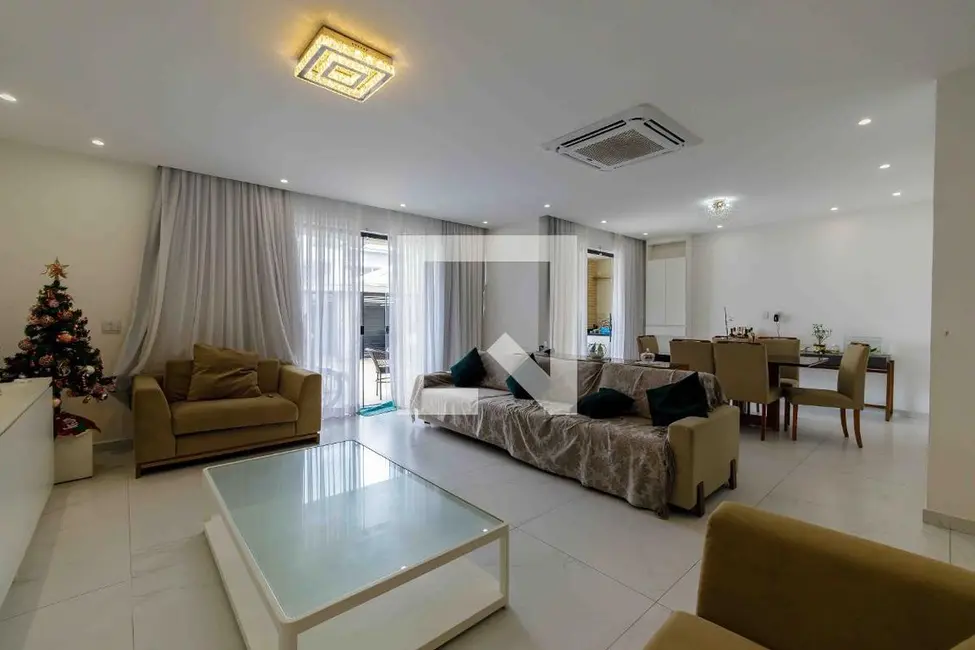 Casa com 4 quartos à venda, 270m2 em Rio De Janeiro - RJ - imagem 7 Foto 7 de Casa com 4 quartos à venda, 270m2 em Rio De Janeiro - RJ
