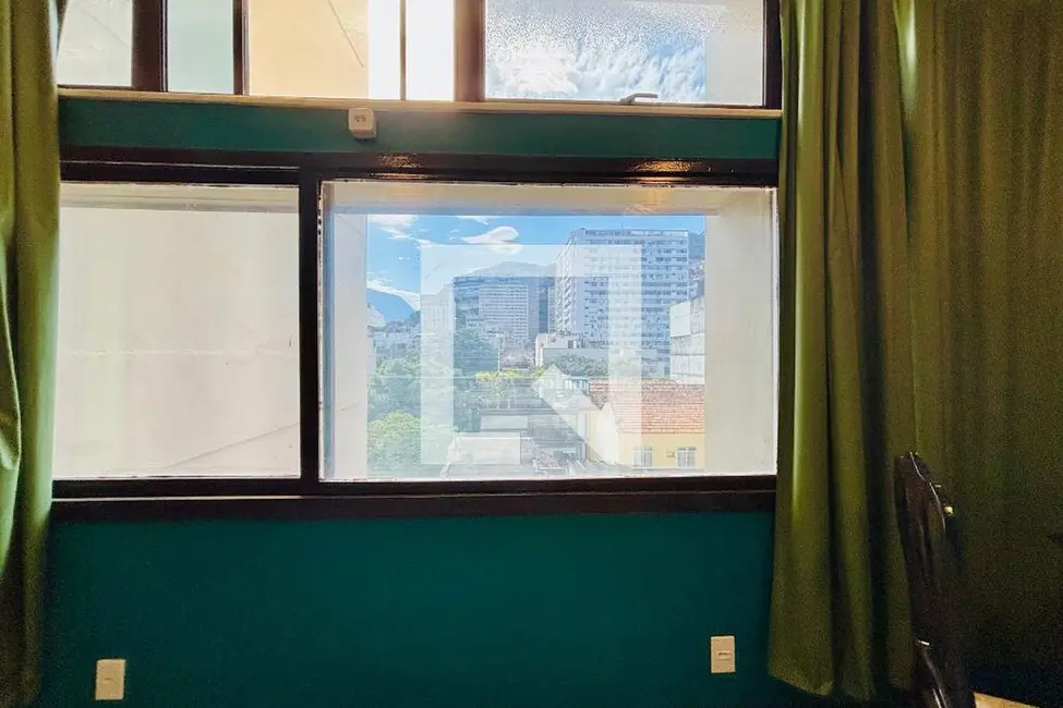 Apartamento com 1 quarto à venda, 30m2 em Ipanema, Rio De Janeiro - RJ - imagem 5 Foto 5 de Apartamento com 1 quarto à venda, 30m2 em Ipanema, Rio De Janeiro - RJ