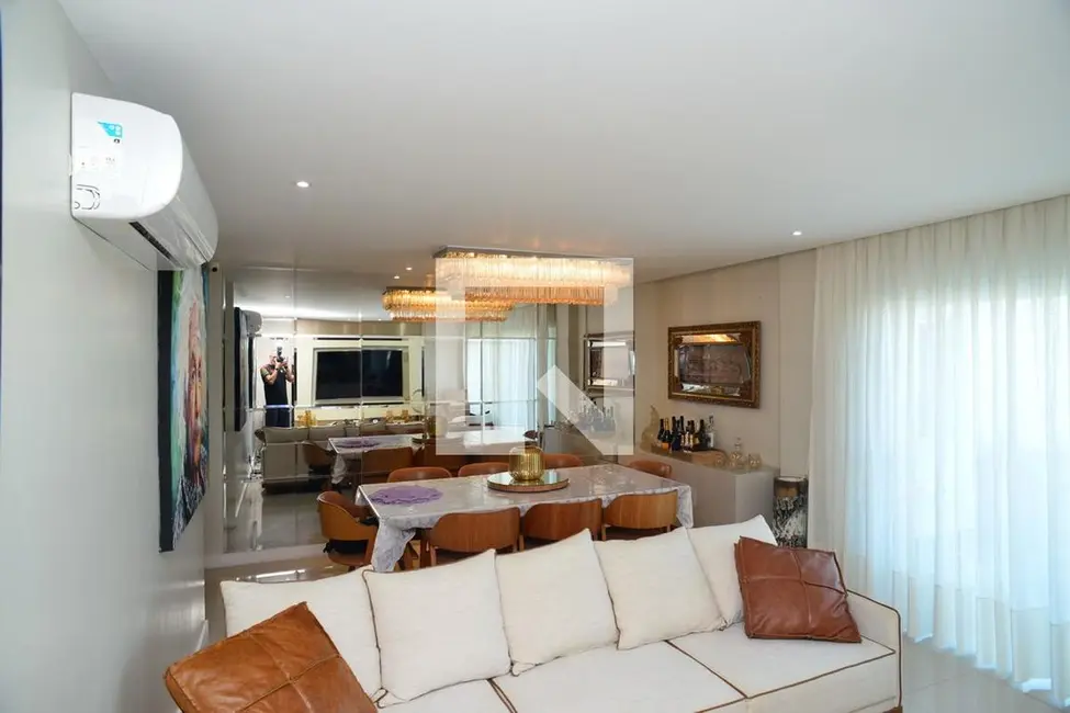Apartamento com 3 quartos à venda, 250m2 em Barra da Tijuca, Rio De Janeiro - RJ - imagem 4 Foto 4 de Apartamento com 3 quartos à venda, 250m2 em Barra da Tijuca, Rio De Janeiro - RJ