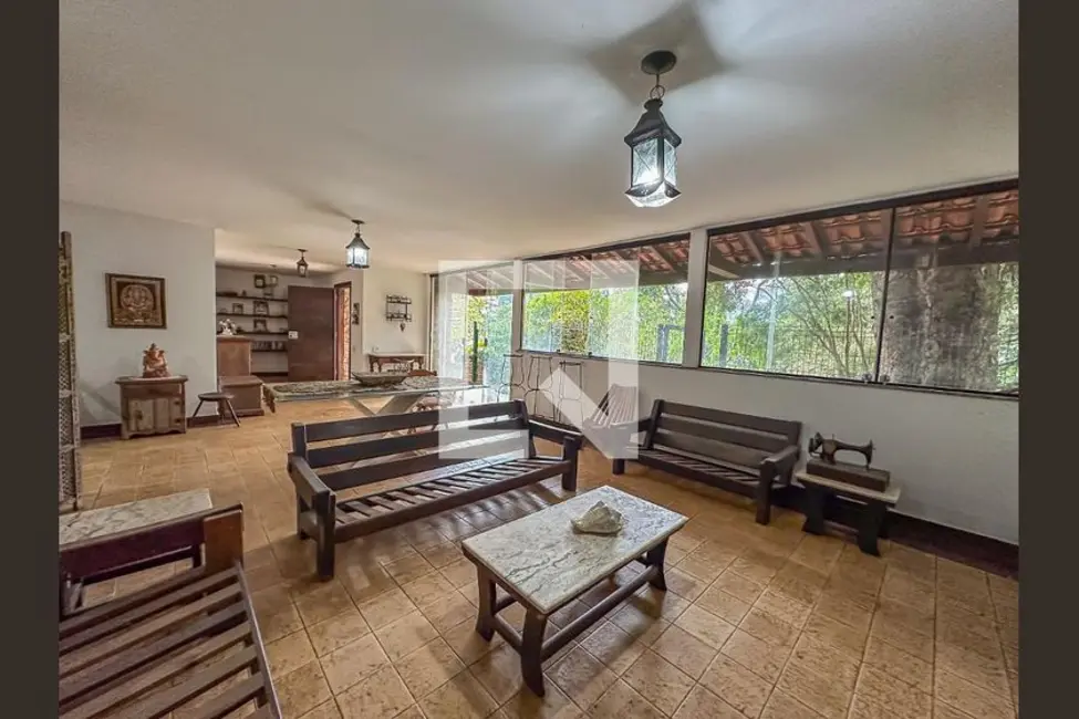 Casa com 4 quartos à venda, 450m2 em Laranjeiras, Rio De Janeiro - RJ - imagem 1 Foto 1 de Casa com 4 quartos à venda, 450m2 em Laranjeiras, Rio De Janeiro - RJ