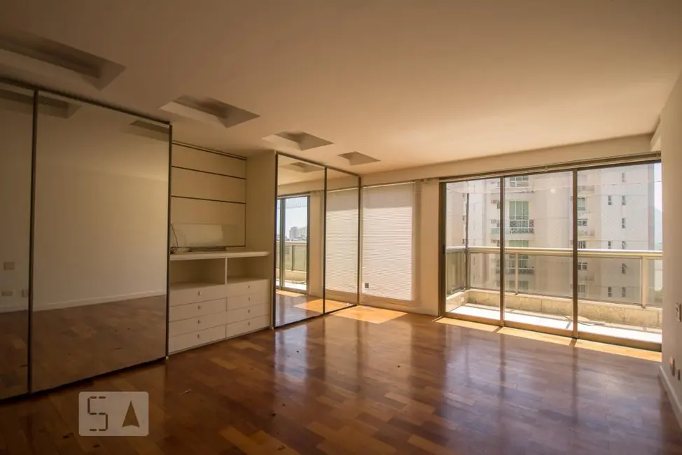 Apartamento com 4 quartos à venda, 407m2 em Barra da Tijuca, Rio De Janeiro - RJ - imagem 1 Foto 1 de Apartamento com 4 quartos à venda, 407m2 em Barra da Tijuca, Rio De Janeiro - RJ