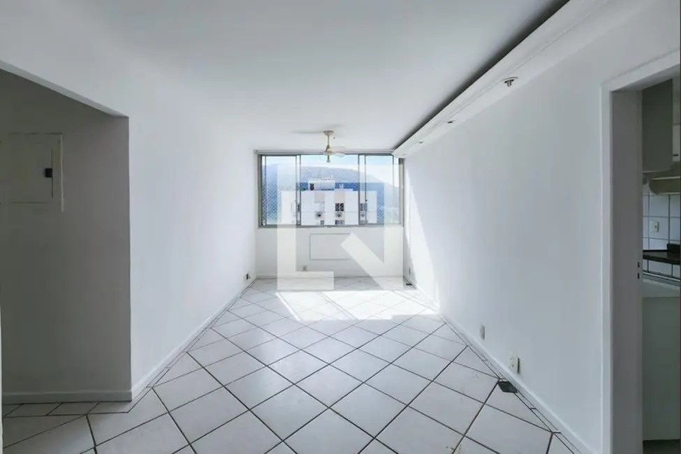 Apartamento com 3 quartos à venda, 90m2 em Laranjeiras, Rio De Janeiro - RJ - imagem 3 Foto 3 de Apartamento com 3 quartos à venda, 90m2 em Laranjeiras, Rio De Janeiro - RJ