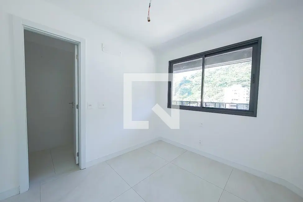 Apartamento com 3 quartos à venda, 238m2 em Botafogo, Rio De Janeiro - RJ - imagem 9 Foto 9 de Apartamento com 3 quartos à venda, 238m2 em Botafogo, Rio De Janeiro - RJ