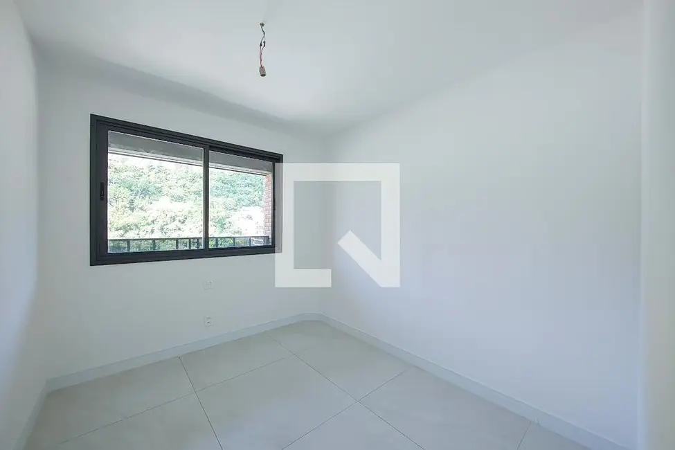 Apartamento com 3 quartos à venda, 238m2 em Botafogo, Rio De Janeiro - RJ - imagem 8 Foto 8 de Apartamento com 3 quartos à venda, 238m2 em Botafogo, Rio De Janeiro - RJ