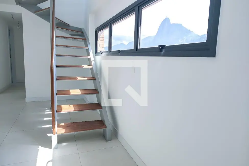 Apartamento com 3 quartos à venda, 238m2 em Botafogo, Rio De Janeiro - RJ - imagem 6 Foto 6 de Apartamento com 3 quartos à venda, 238m2 em Botafogo, Rio De Janeiro - RJ
