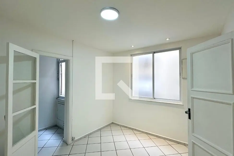 Apartamento com 2 quartos à venda, 70m2 em Leblon, Rio De Janeiro - RJ - imagem 5 Foto 5 de Apartamento com 2 quartos à venda, 70m2 em Leblon, Rio De Janeiro - RJ