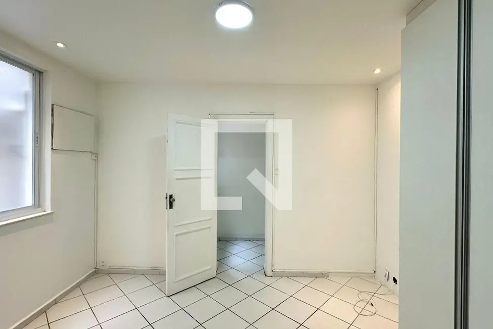 Apartamento com 2 quartos à venda, 70m2 em Leblon, Rio De Janeiro - RJ - imagem 8 Foto 8 de Apartamento com 2 quartos à venda, 70m2 em Leblon, Rio De Janeiro - RJ