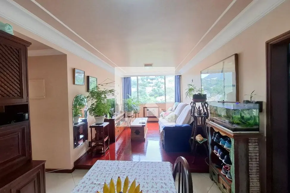 Foto 2 de Apartamento com 3 quartos à venda, 81m2 em Laranjeiras, Rio De Janeiro - RJ
