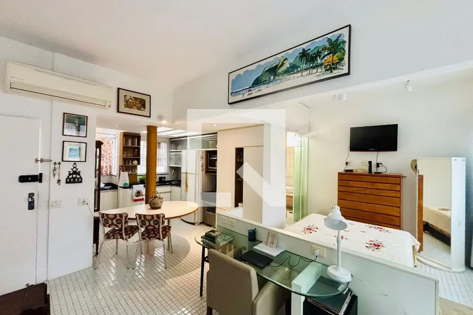 Apartamento com 1 quarto à venda, 58m2 em Leblon, Rio De Janeiro - RJ - imagem 1 Foto 1 de Apartamento com 1 quarto à venda, 58m2 em Leblon, Rio De Janeiro - RJ