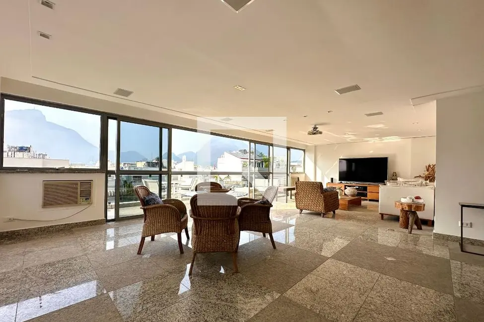 Apartamento com 4 quartos à venda, 659m2 em Ipanema, Rio De Janeiro - RJ - imagem 1 Foto 1 de Apartamento com 4 quartos à venda, 659m2 em Ipanema, Rio De Janeiro - RJ
