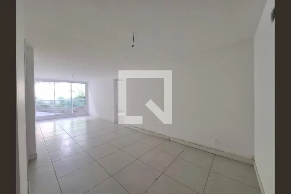 Apartamento com 2 quartos à venda, 73m2 em Laranjeiras, Rio De Janeiro - RJ - imagem 1 Foto 1 de Apartamento com 2 quartos à venda, 73m2 em Laranjeiras, Rio De Janeiro - RJ