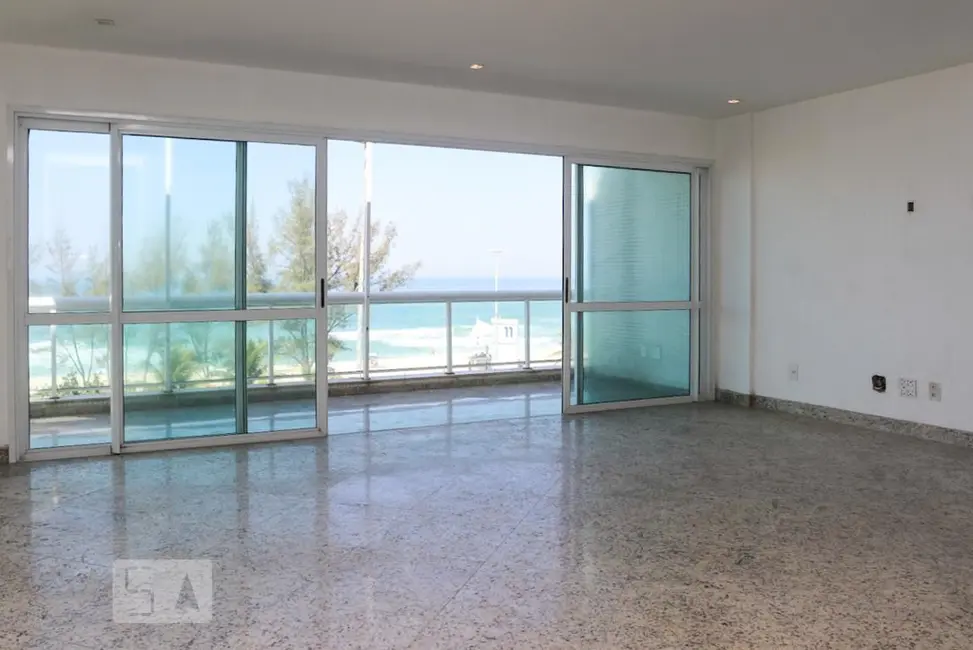 Apartamento com 4 quartos à venda, 360m2 em Rio De Janeiro - RJ - imagem 3 Foto 3 de Apartamento com 4 quartos à venda, 360m2 em Rio De Janeiro - RJ