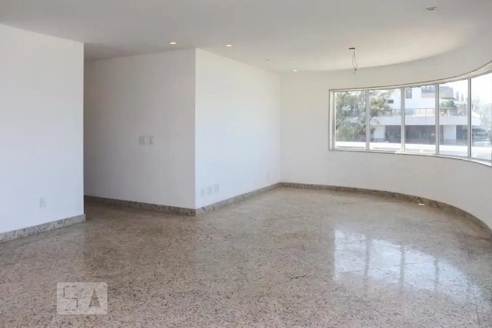 Apartamento com 4 quartos à venda, 360m2 em Rio De Janeiro - RJ - imagem 6 Foto 6 de Apartamento com 4 quartos à venda, 360m2 em Rio De Janeiro - RJ