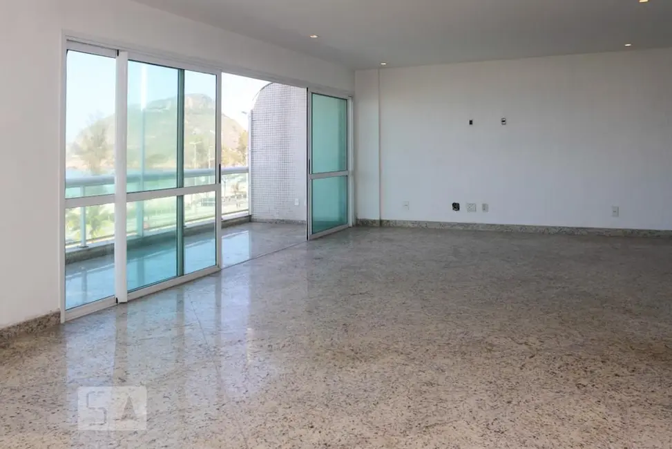 Apartamento com 4 quartos à venda, 360m2 em Rio De Janeiro - RJ - imagem 8 Foto 8 de Apartamento com 4 quartos à venda, 360m2 em Rio De Janeiro - RJ