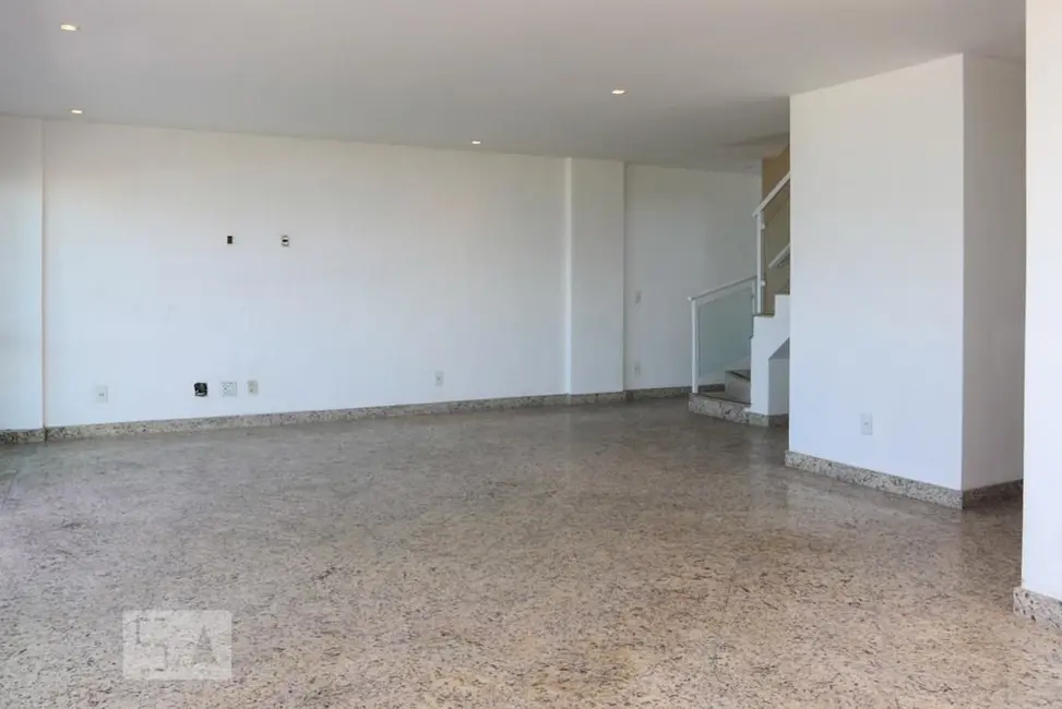 Apartamento com 4 quartos à venda, 360m2 em Rio De Janeiro - RJ - imagem 7 Foto 7 de Apartamento com 4 quartos à venda, 360m2 em Rio De Janeiro - RJ