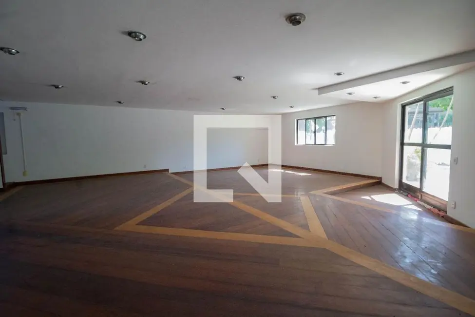Casa com 6 quartos à venda, 568m2 em Rio De Janeiro - RJ - imagem 6 Foto 6 de Casa com 6 quartos à venda, 568m2 em Rio De Janeiro - RJ