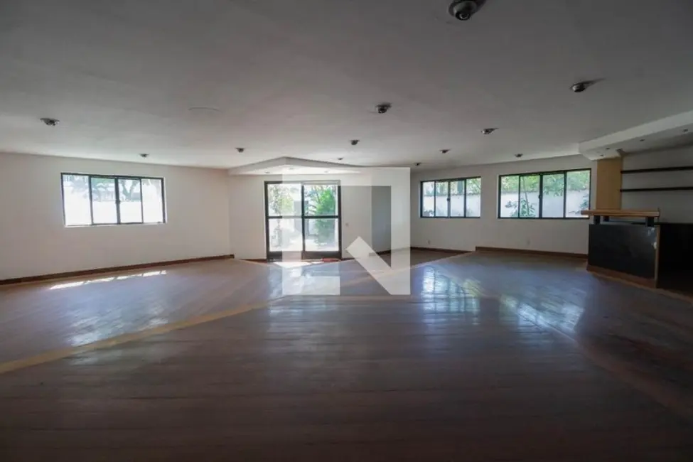 Casa com 6 quartos à venda, 568m2 em Rio De Janeiro - RJ - imagem 7 Foto 7 de Casa com 6 quartos à venda, 568m2 em Rio De Janeiro - RJ